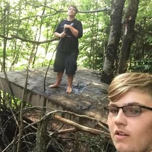 Meet your Posher, Bradley